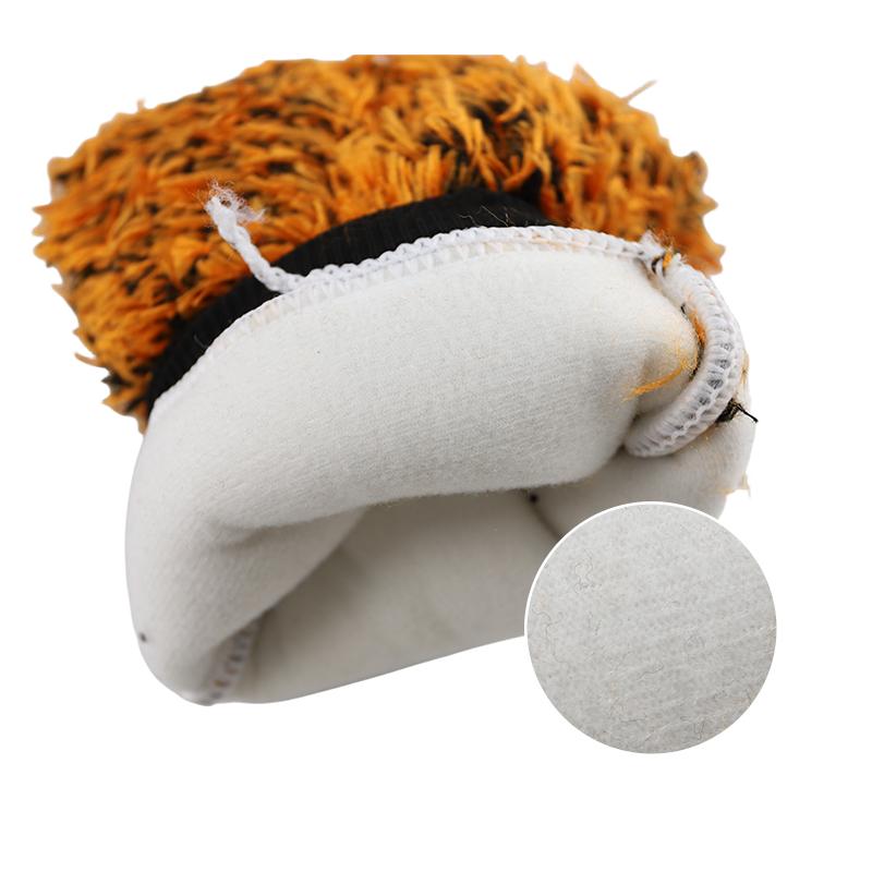 Wash Pillow Plush Grip Inner Detail